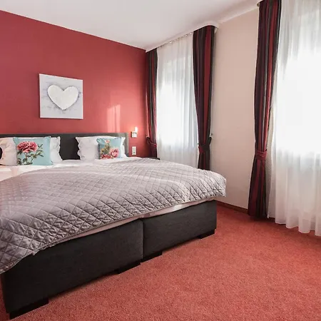 Ruedesheimer Hof 3* Рюдесхайм-на-Рейне