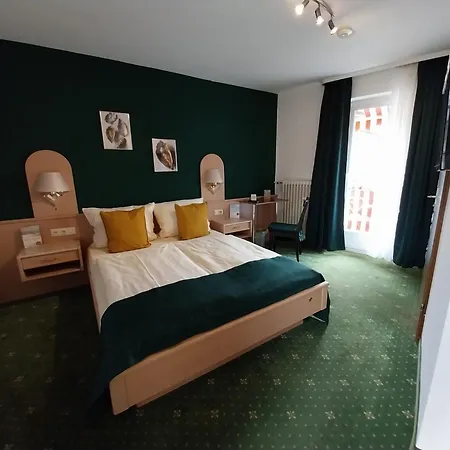 Ruedesheimer Hof Отель