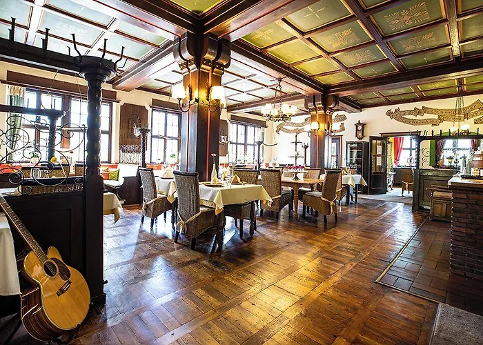 Ruedesheimer Hof Рюдесхайм-на-Рейне