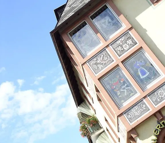 Ruedesheimer Hof 3* Rüdesheim nad Renem